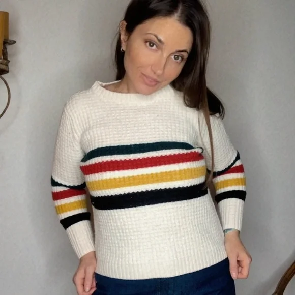 Pendleton Sweater - Picture 5 of 7